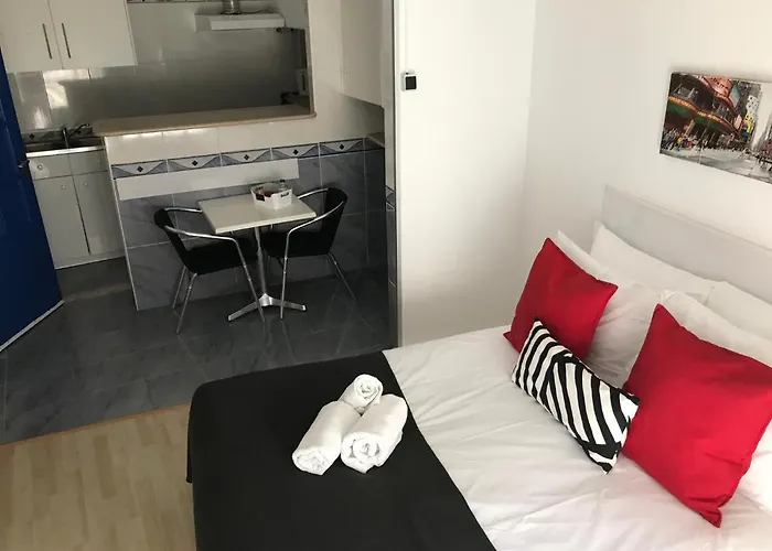 West Coast Affittacamere